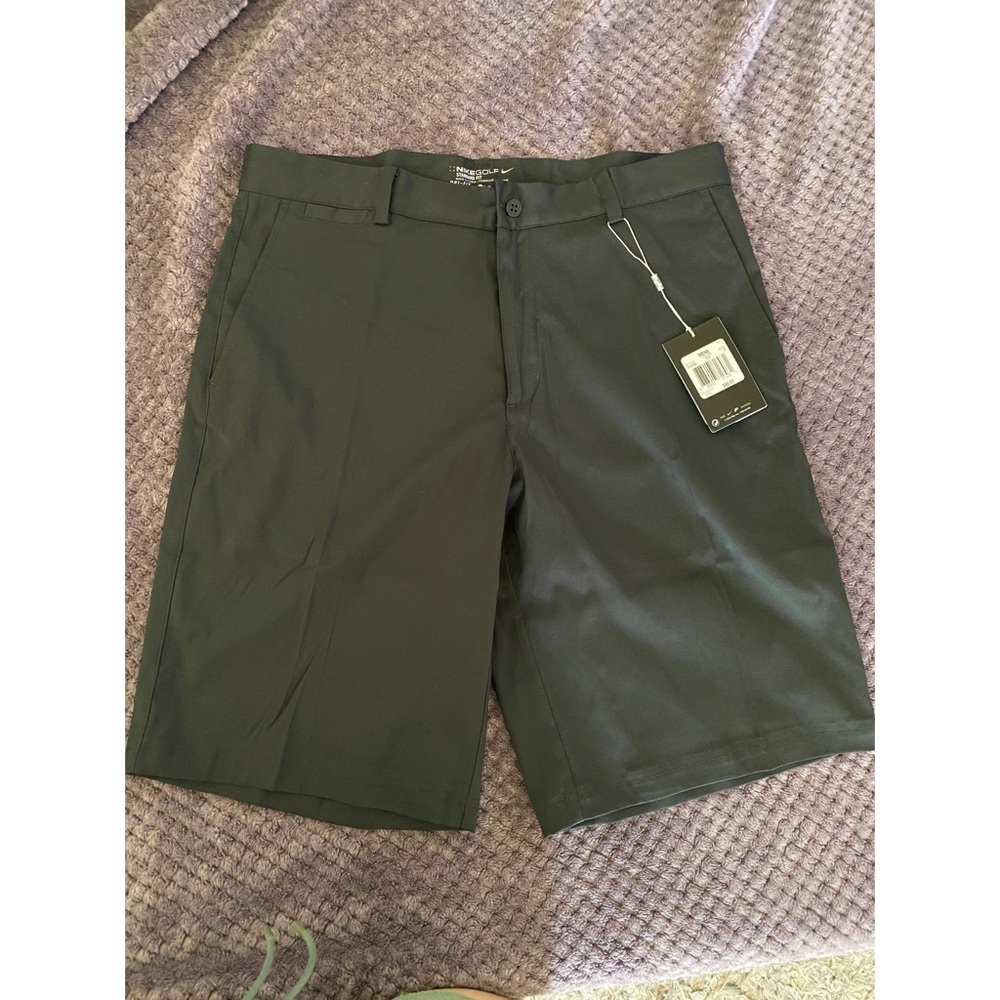 Nike Mens black shorts